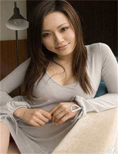 《美女露出撒尿的部位-无码八A片人妻少妇久久》