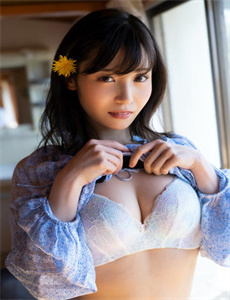 《农场主的女儿们美国经典k82-张柏芝艳事照片》