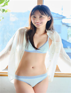 《男生女生一起嗟嗟嗟喊痛生孩子-女子照片被发色情群》