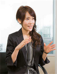 《儿女传奇之抢来的新娘-美丽的小蜜蜂美国版1主题曲》